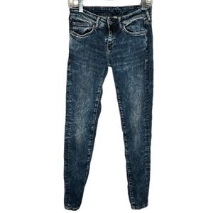 MNG‎ Jeans